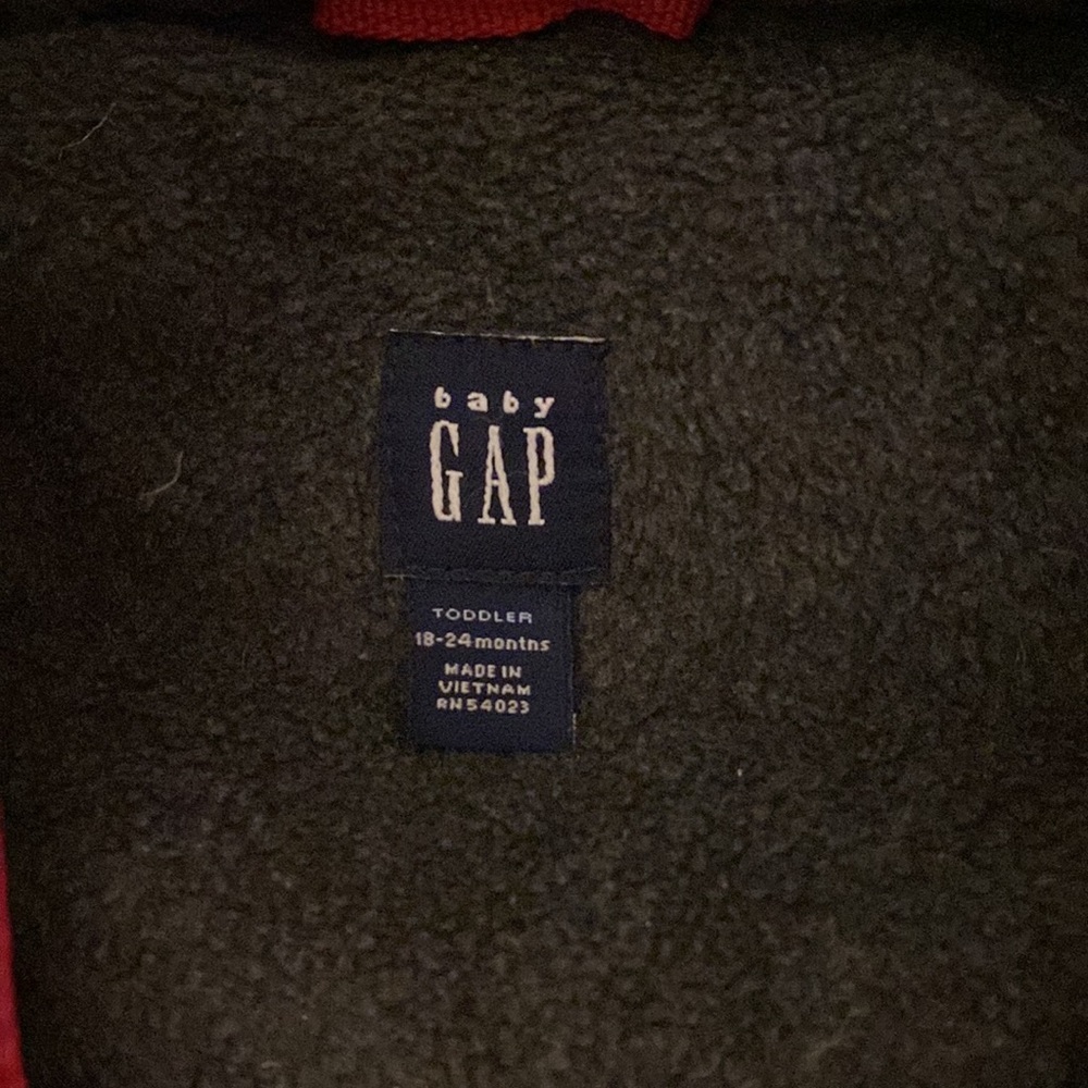 Red gap winter jacket with liner and removal hood.